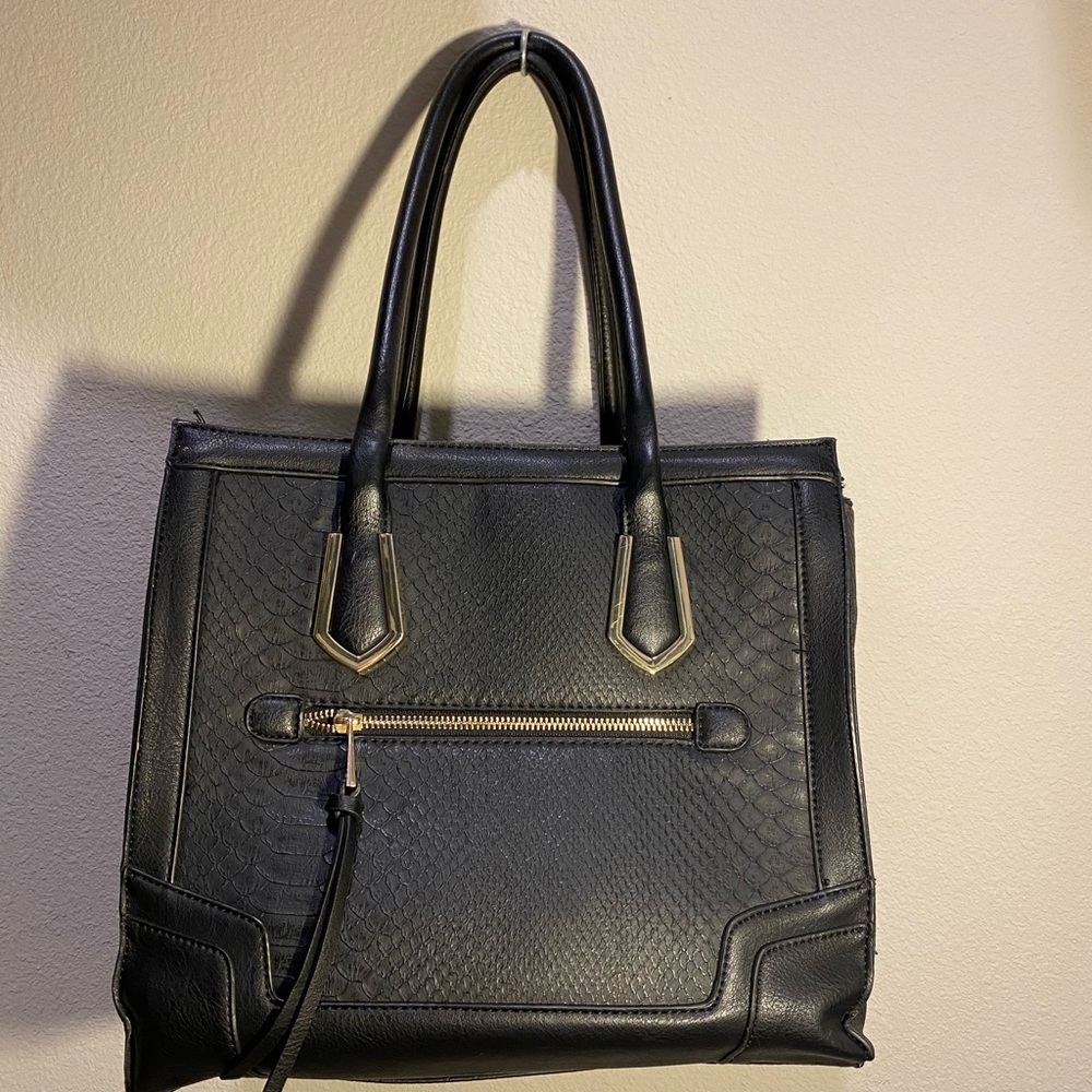 Black leather purse